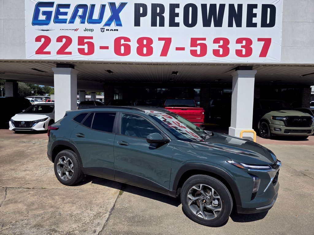2025 Chevrolet Trax LT