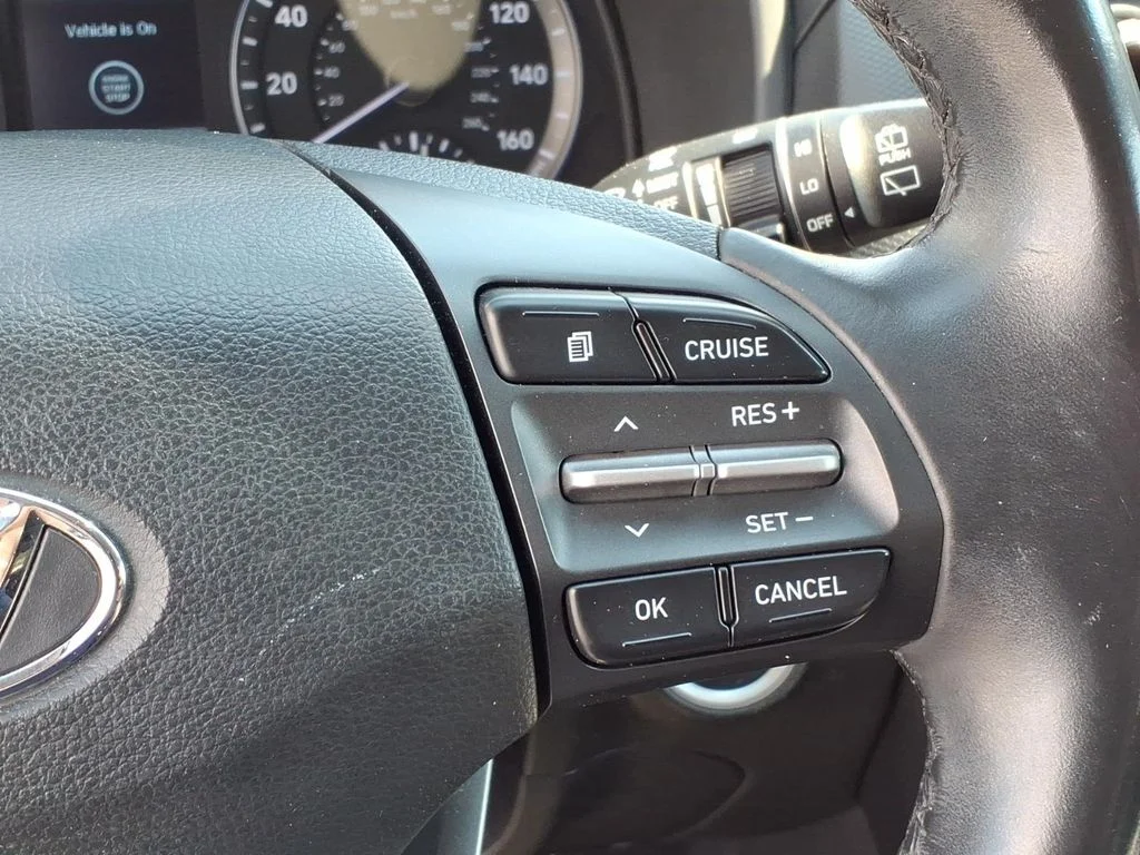 Used 2018 Silver Hyundai SEL image 20