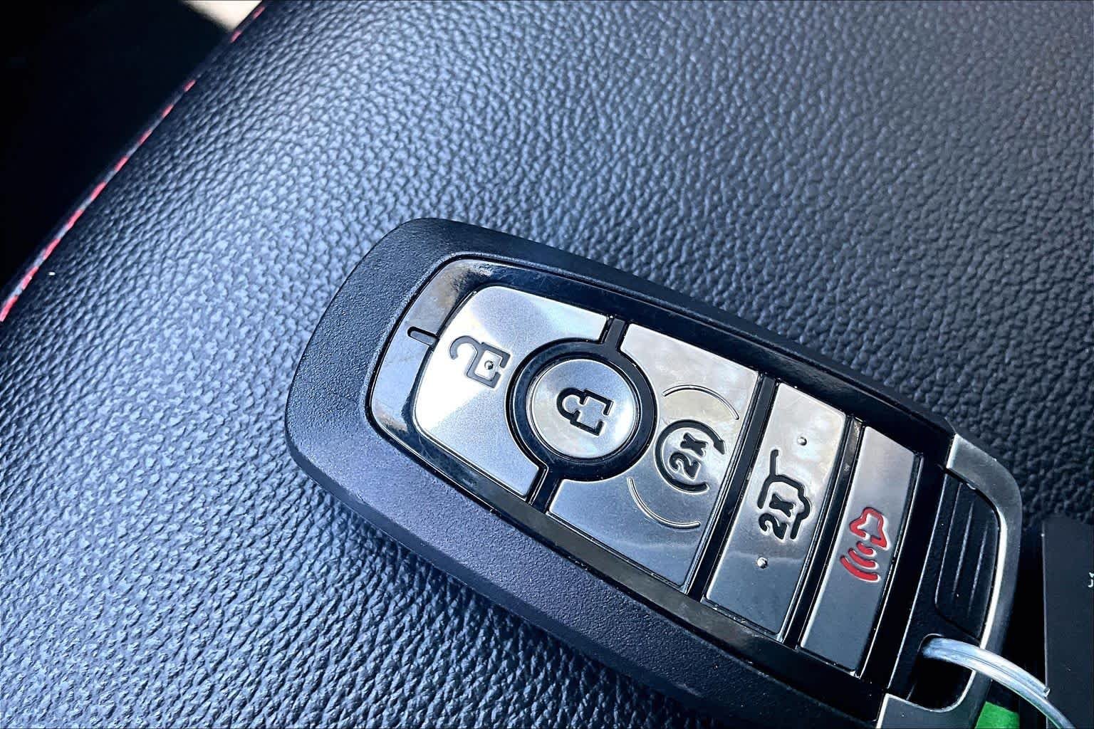 Used 2023 Carbonized Gray Metallic Ford ST-Line image 14