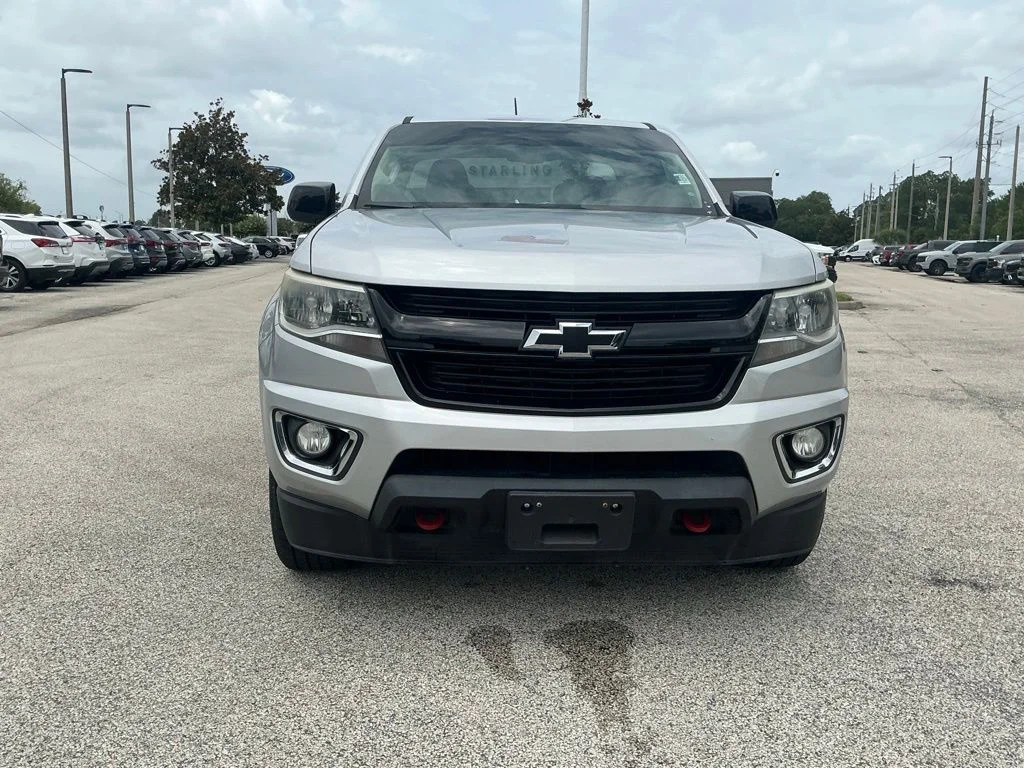 Used 2017 Silver Chevrolet LT image 27