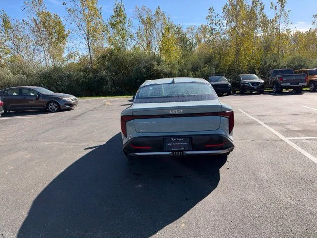 Used 2025 Gray Kia LXS image 7