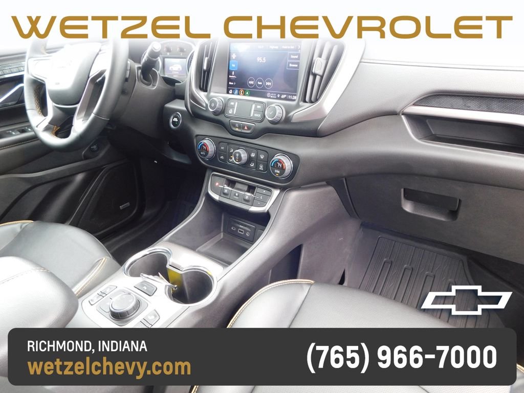 Used 2023 Silver GMC AT4 image 20