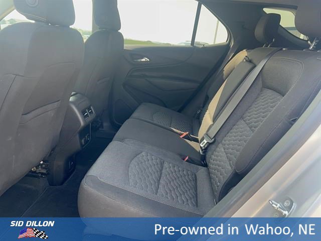 Used 2018 Silver Ice Metallic Chevrolet LT image 19