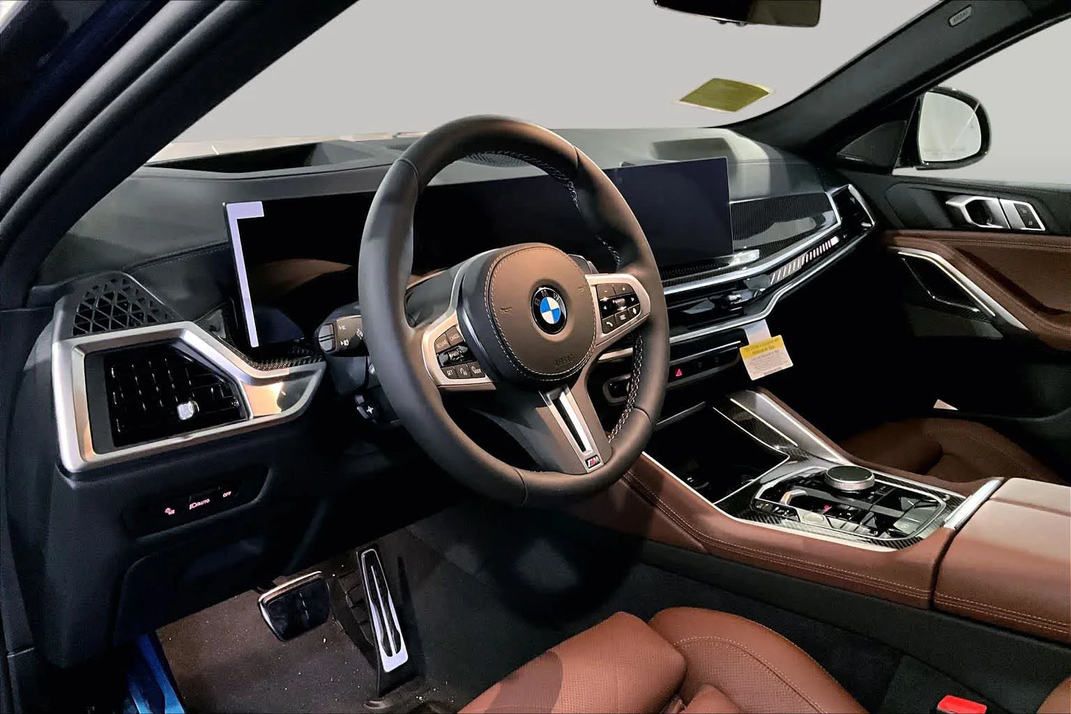 New 2026 Tanzanite Blue II Metallic BMW M60i image 9