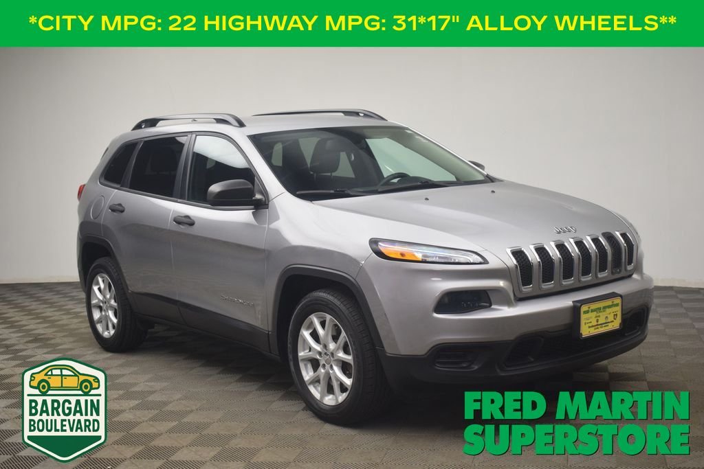 2016 Jeep Cherokee Sport