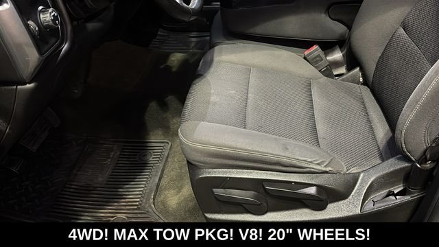 Used 2018 Graphite Metallic Chevrolet LT image 25