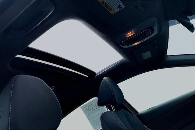2025 Hyundai Elantra SEL - Photo 29