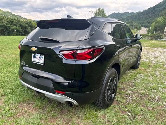 Used 2019 Black Chevrolet Base image 8