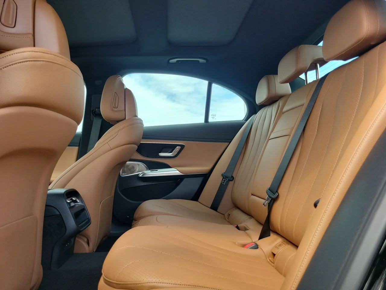 New 2026 Black Mercedes-Benz E 350 image 9