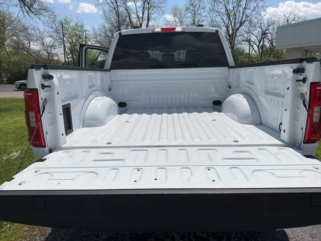 Used 2023 White Ford XLT image 25