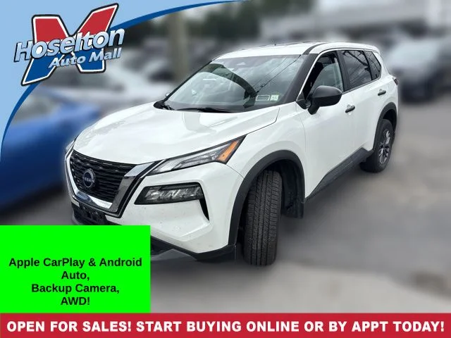Used 2023 White Nissan S image 1