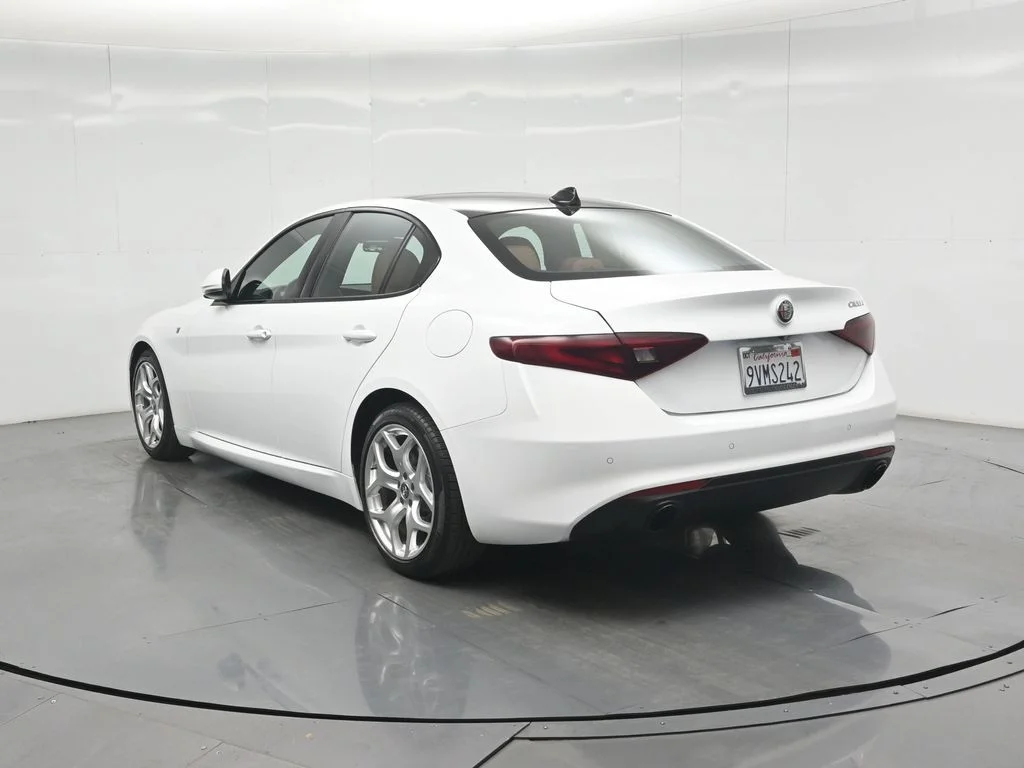 Used 2022 White Alfa Romeo Ti image 26