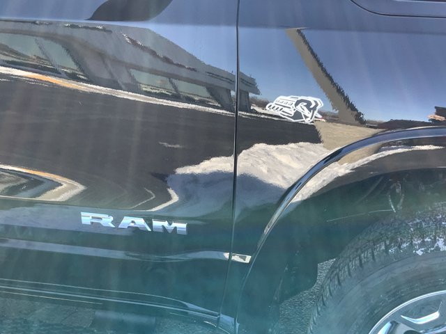 New 2026 Diamond Black Crystal Pearl-Coat Exterior Paint RAM Big Horn image 20