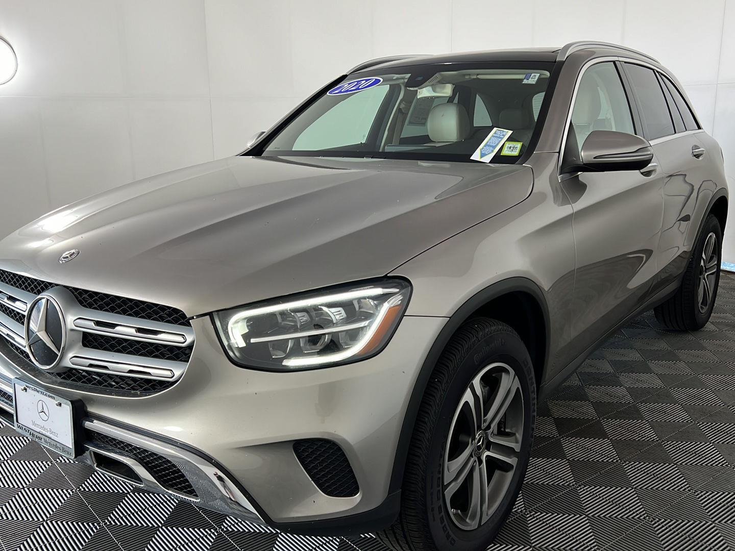 Used 2020 Mojave Silver Metallic Mercedes-Benz GLC 300 image 4
