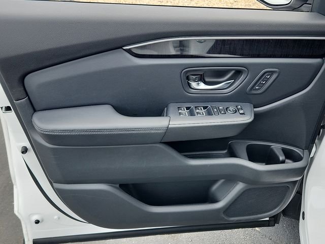 2023 Honda Pilot Elite - Photo 12