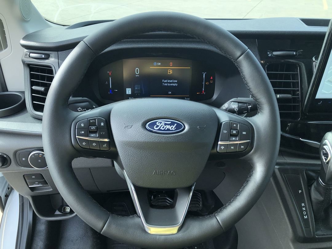 New 2026 Oxford White Ford XLT image 15