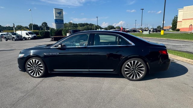 2017 Lincoln Continental Black Label