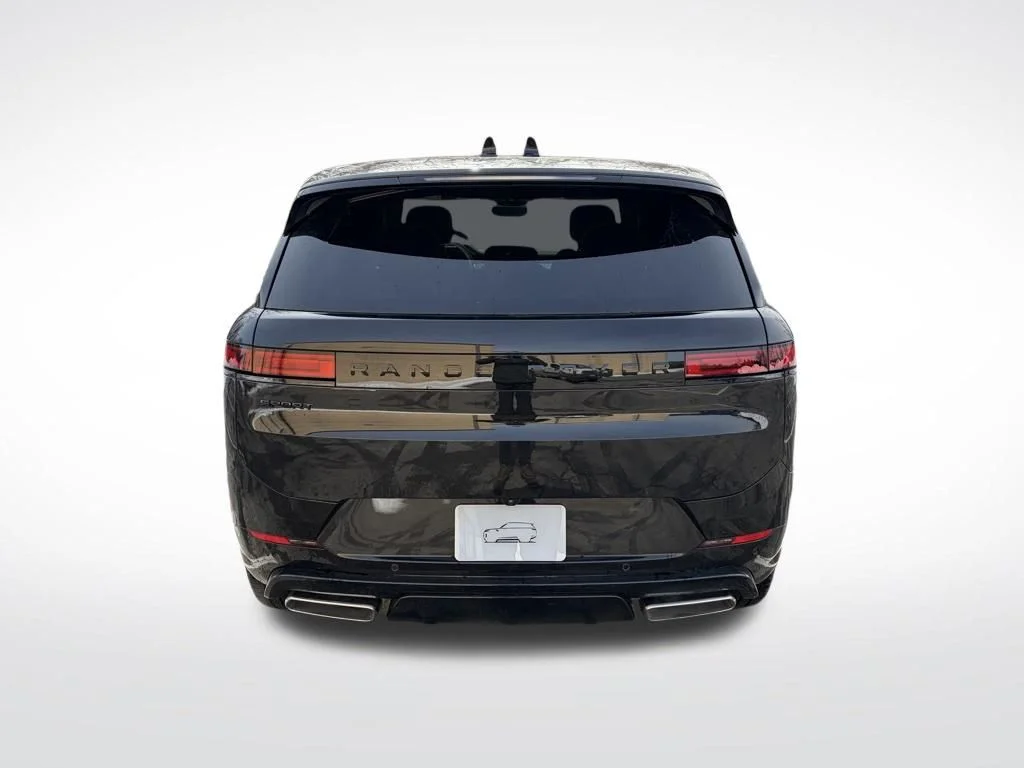 New 2026 Black Land Rover Dynamic SE image 7