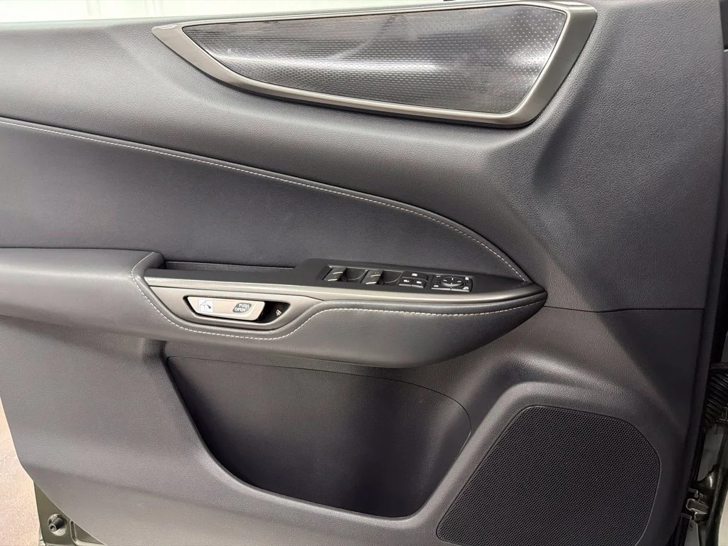 Used 2022 Green Lexus 250 Base image 20