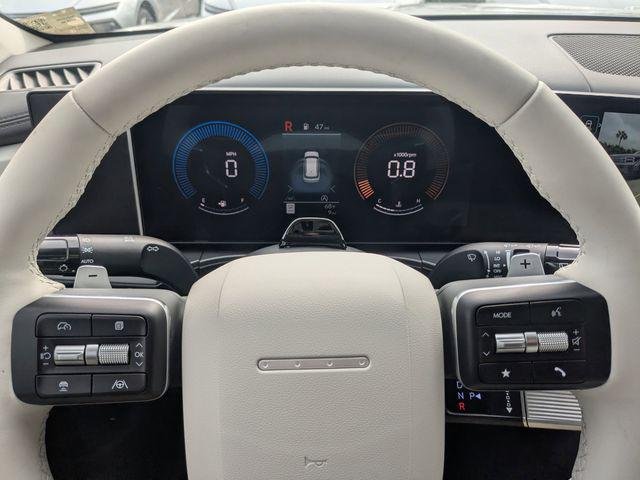 New 2026 Silver Hyundai SEL FWD image 30
