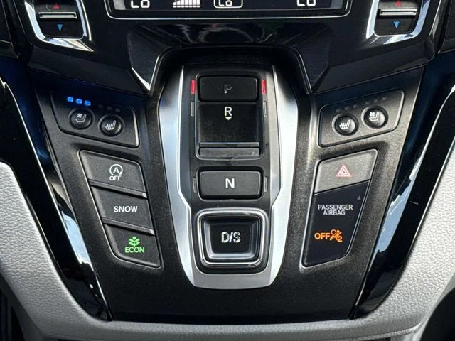 Used 2019 Gray Honda Elite image 20