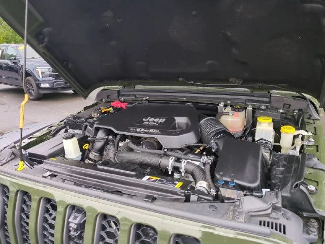 Used 2021 Green Jeep Rubicon image 36