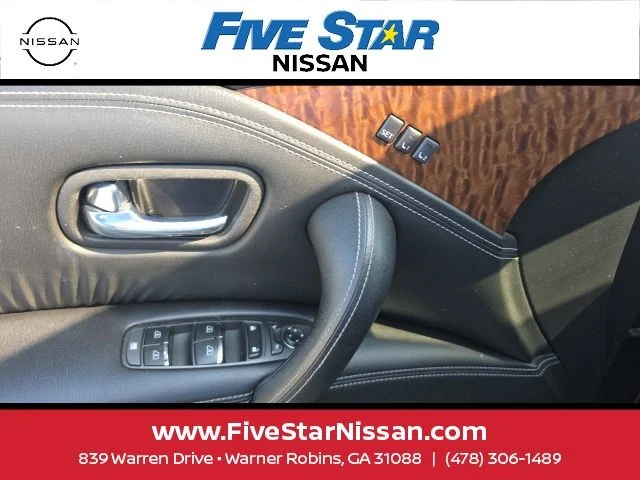 Used 2020 Black Nissan SL image 13