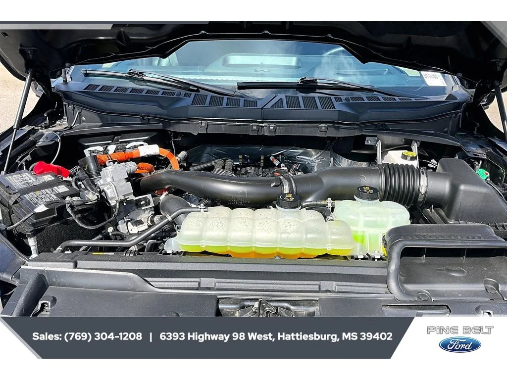Used 2025 BLACK Ford Lariat image 8