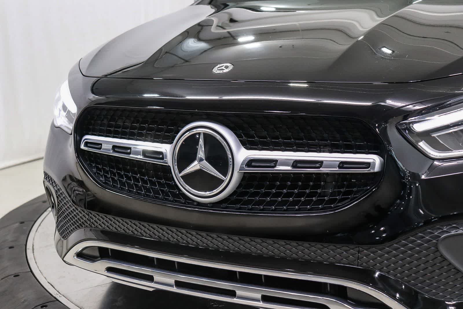 Used 2023 Night Black Mercedes-Benz GLA 250 image 8