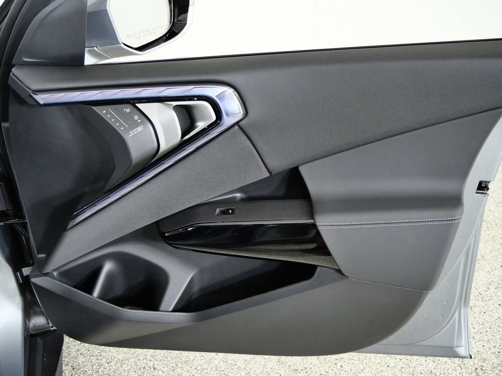 Used 2026 Skyscraper Grey Metallic BMW 30 xDrive image 21