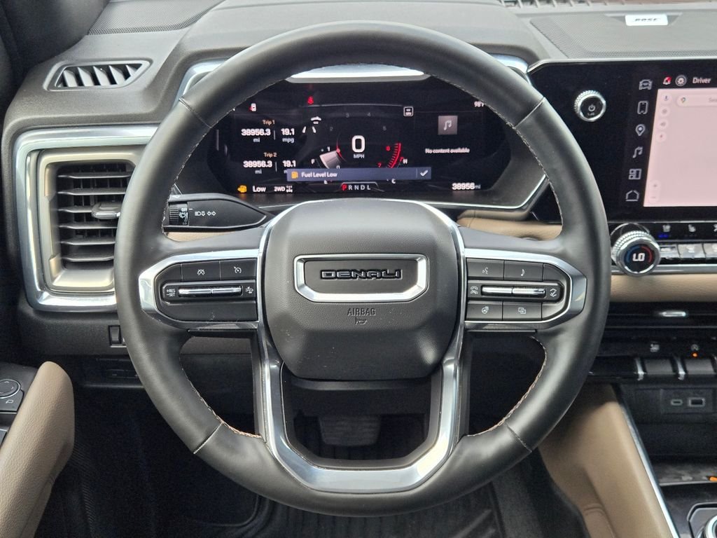 Used 2024 White GMC Denali image 19