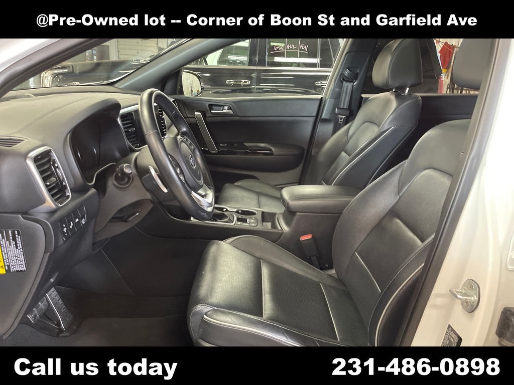 Used 2020 White Kia SX image 14