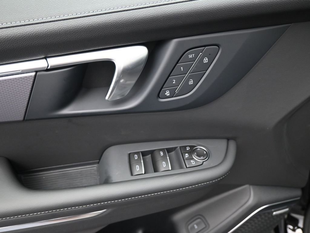 2026 Buick Enclave Sport Touring - Photo 11