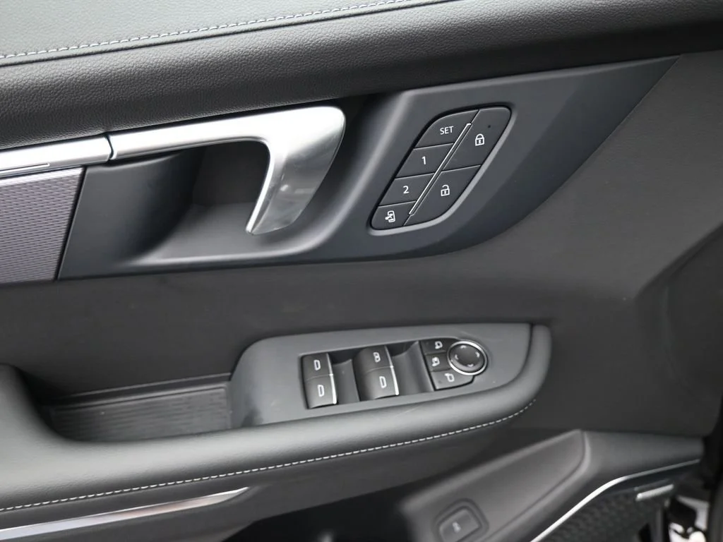 2026 Buick Enclave Sport Touring - Photo 11