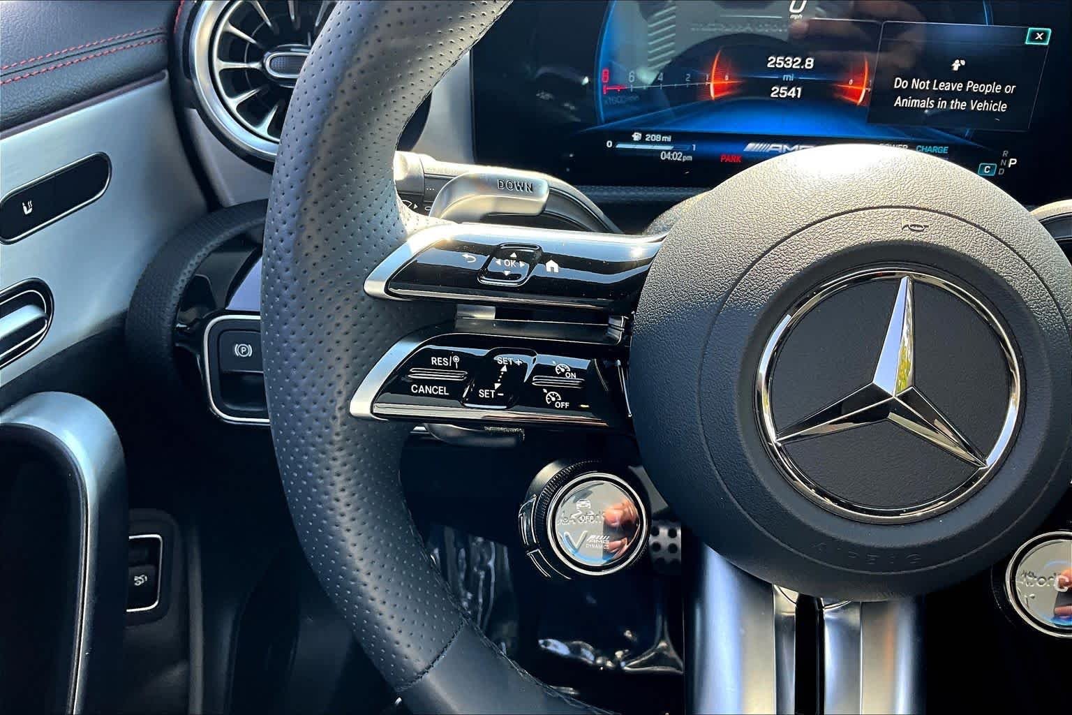 2025 Mercedes-Benz CLA AMG CLA35 - Photo 24