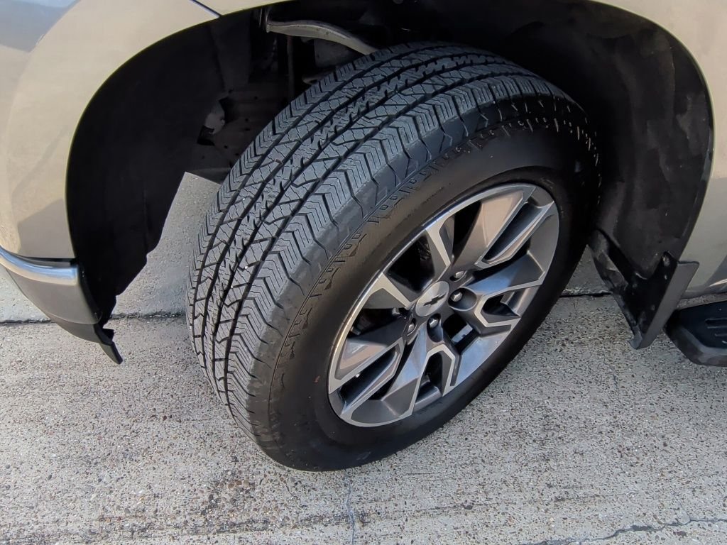 Used 2021 Gray Chevrolet RST image 50