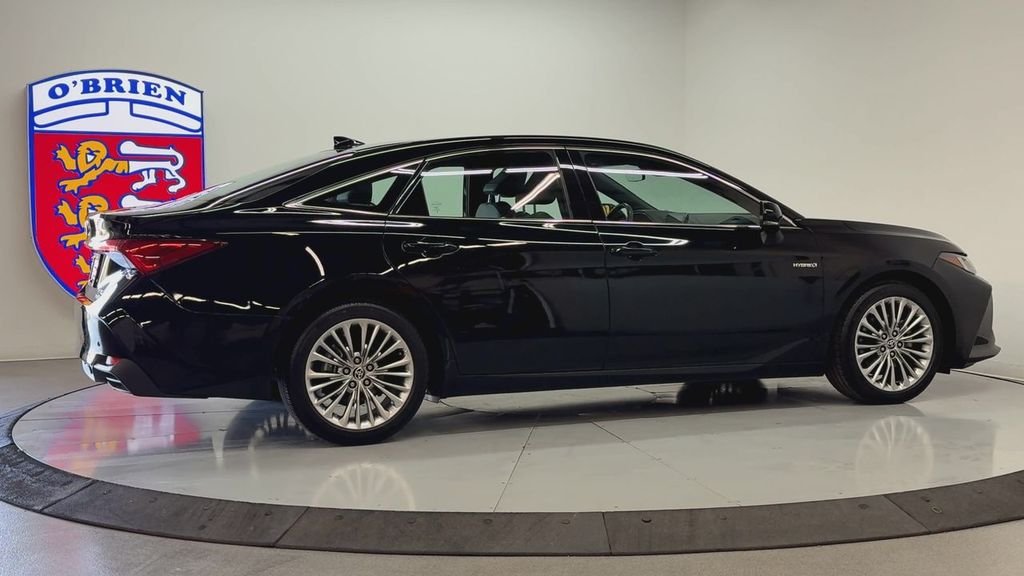 Used 2021 Midnight Black Metallic Toyota Limited image 4