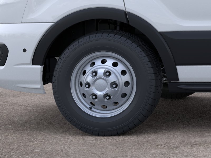 New 2026 Oxford White Ford Passenger Van XLT image 19