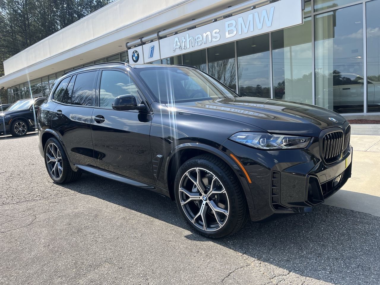 Used 2026 Black Sapphire Metallic BMW xDrive40i image 2