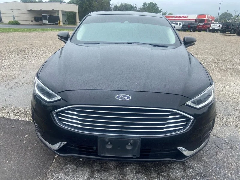 Used 2020 Ford Fusion SEL with VIN 3FA6P0CD2LR163117 for sale in Alton, IL