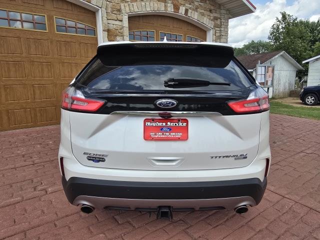 Used 2019 White Platinum Metallic Tri-Coat FORD TITANIUM image 4