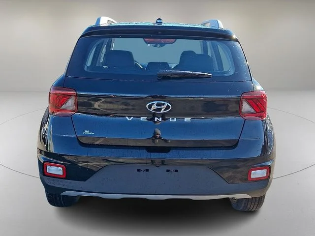New 2026 Black Hyundai SEL image 6