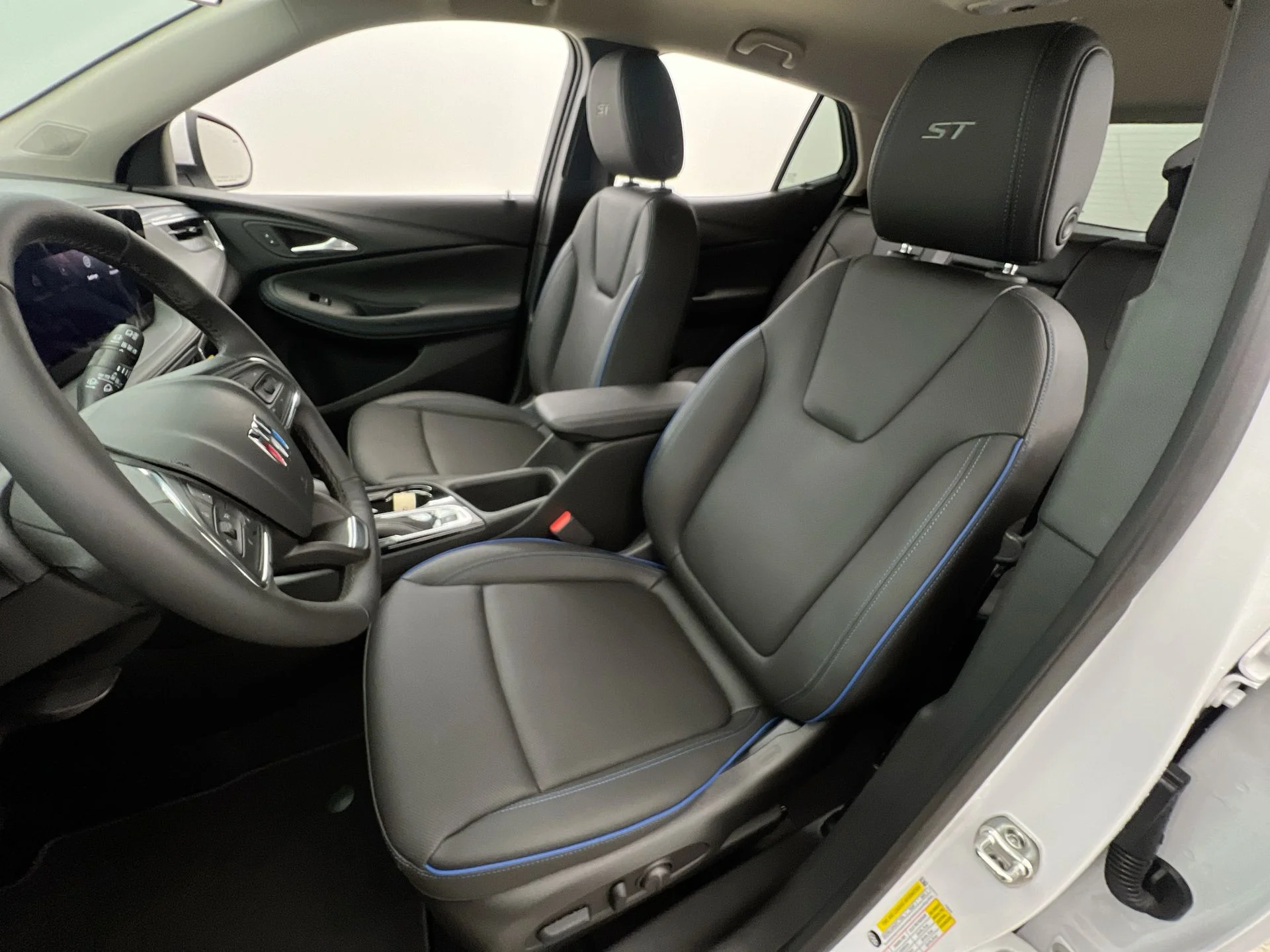 2026 Buick Encore GX Sport Touring - Photo 63