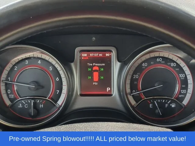 Used 2020 White Dodge Crossroad image 29