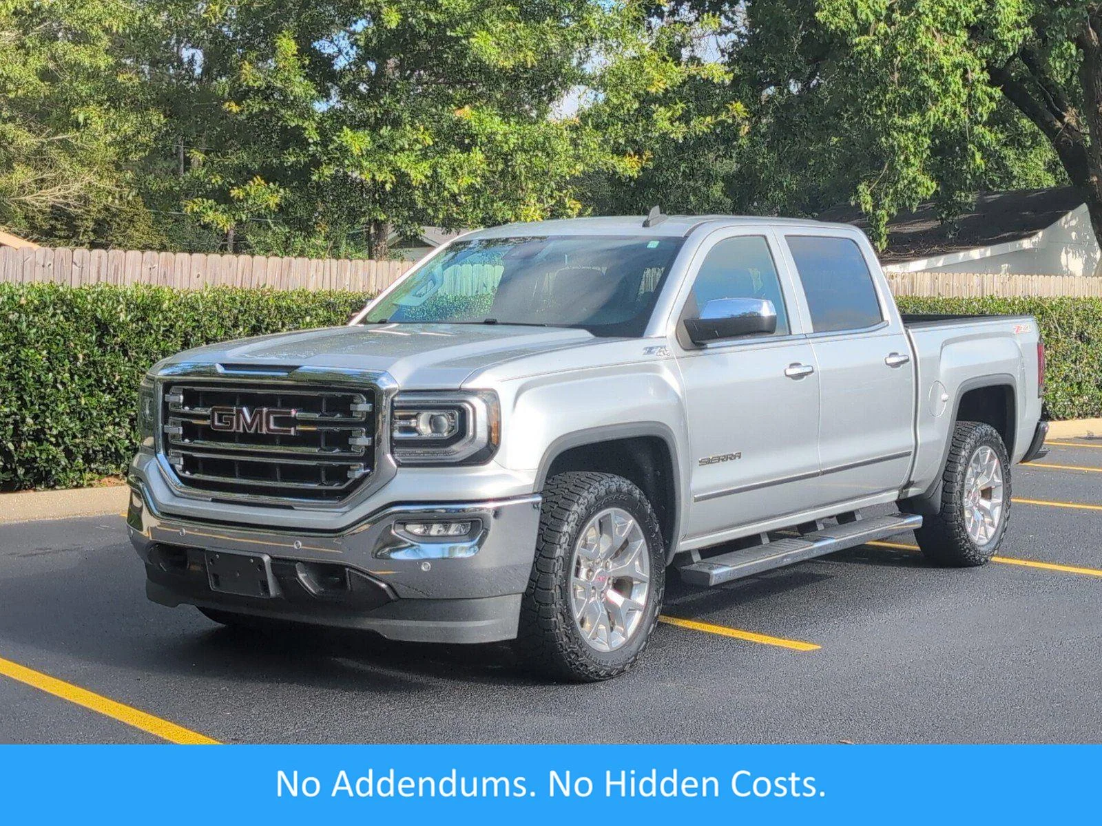 Used 2018 Quicksilver Metallic GMC SLT image 1