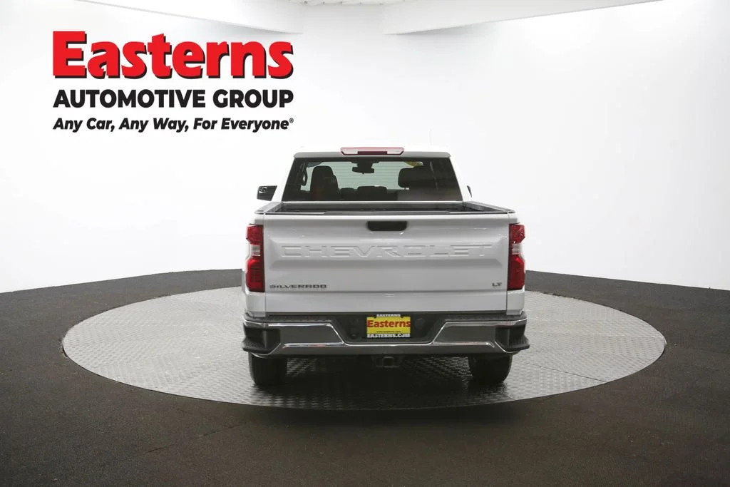 Used 2024 White Chevrolet LT image 39
