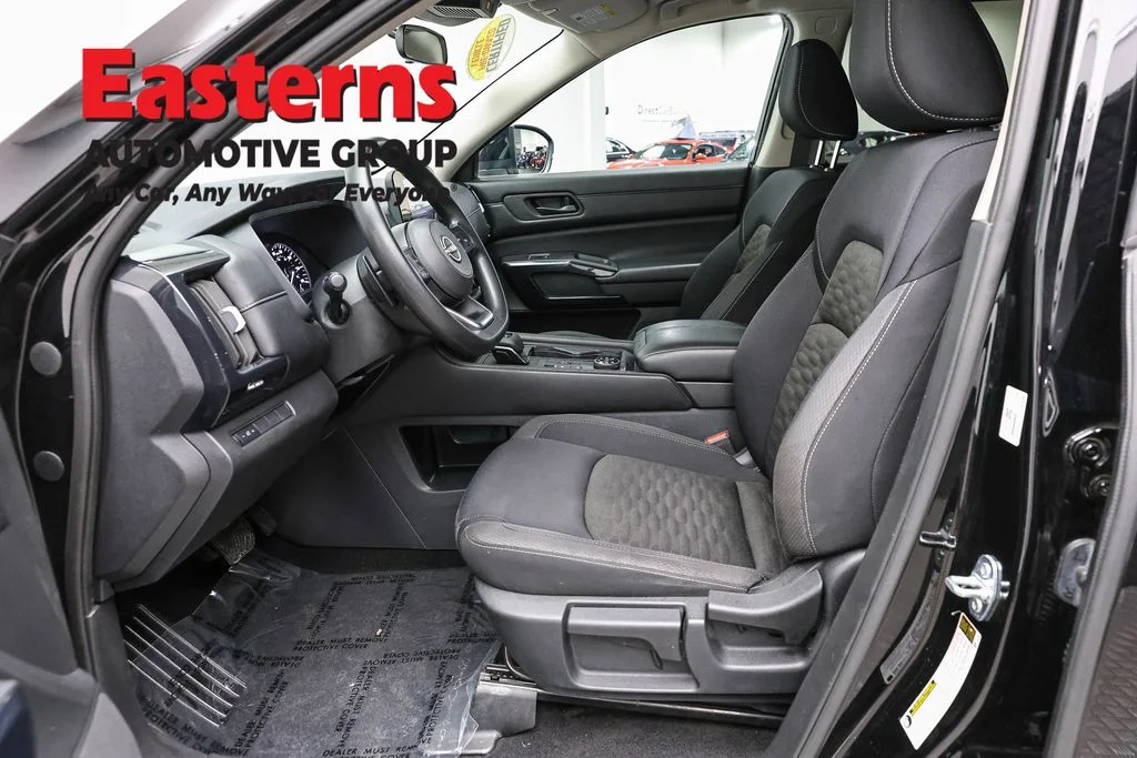 Used 2024 Black Nissan S image 14