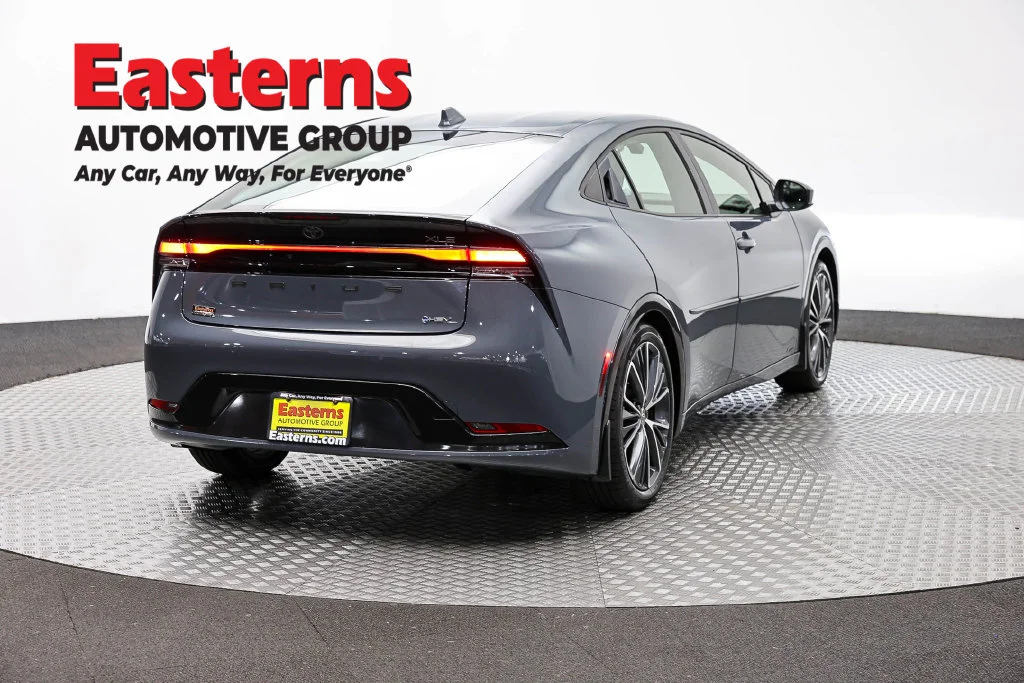 Used 2023 Gray Toyota XLE image 6