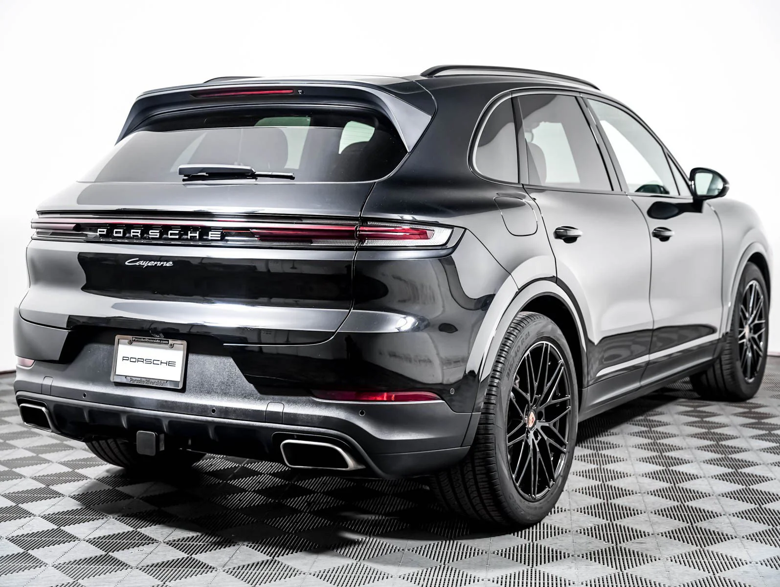 Certified Used 2025 CHROMITE BLACK Porsche  image 10