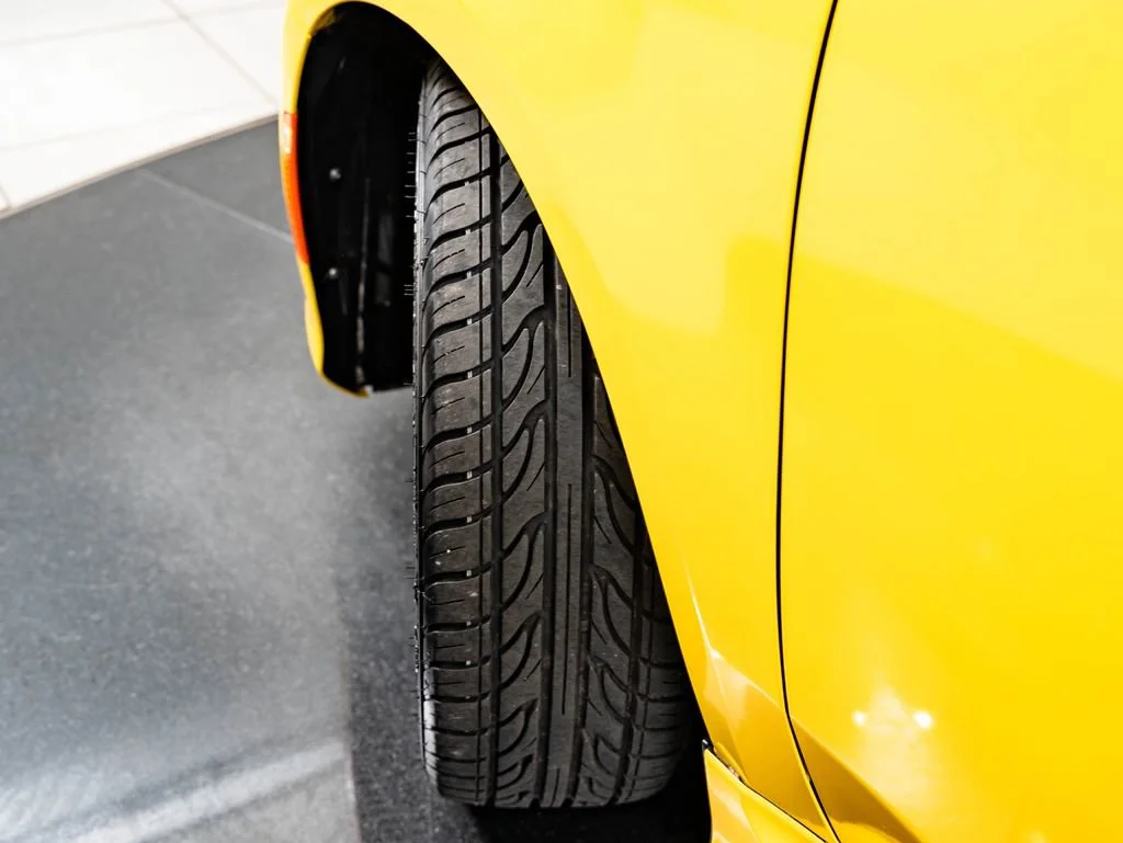 Used 2017 Giallo Moderna Perla (Pearl Yellow Tri-Coat) FIAT Abarth image 45
